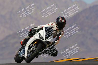 media/Oct-03-2022-Moto Forza (Mon) [[5f077a3730]]/Intermediate Group/Session 4 (Turn 9)/